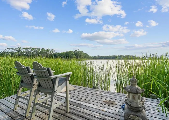 Sunset Bayou - Morgan Waterfront Retreat Holiday home