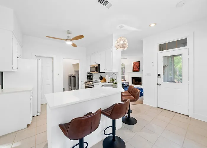 Sunset Bayou - Morgan Waterfront Retreat *